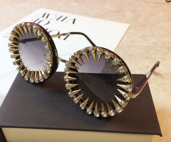 Circle Spiked bling Shades